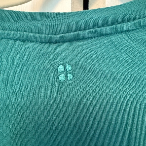 Sweaty Betty After Class Crop Green Activewear Sweatshirt Size Medium - Picture 4 of 5